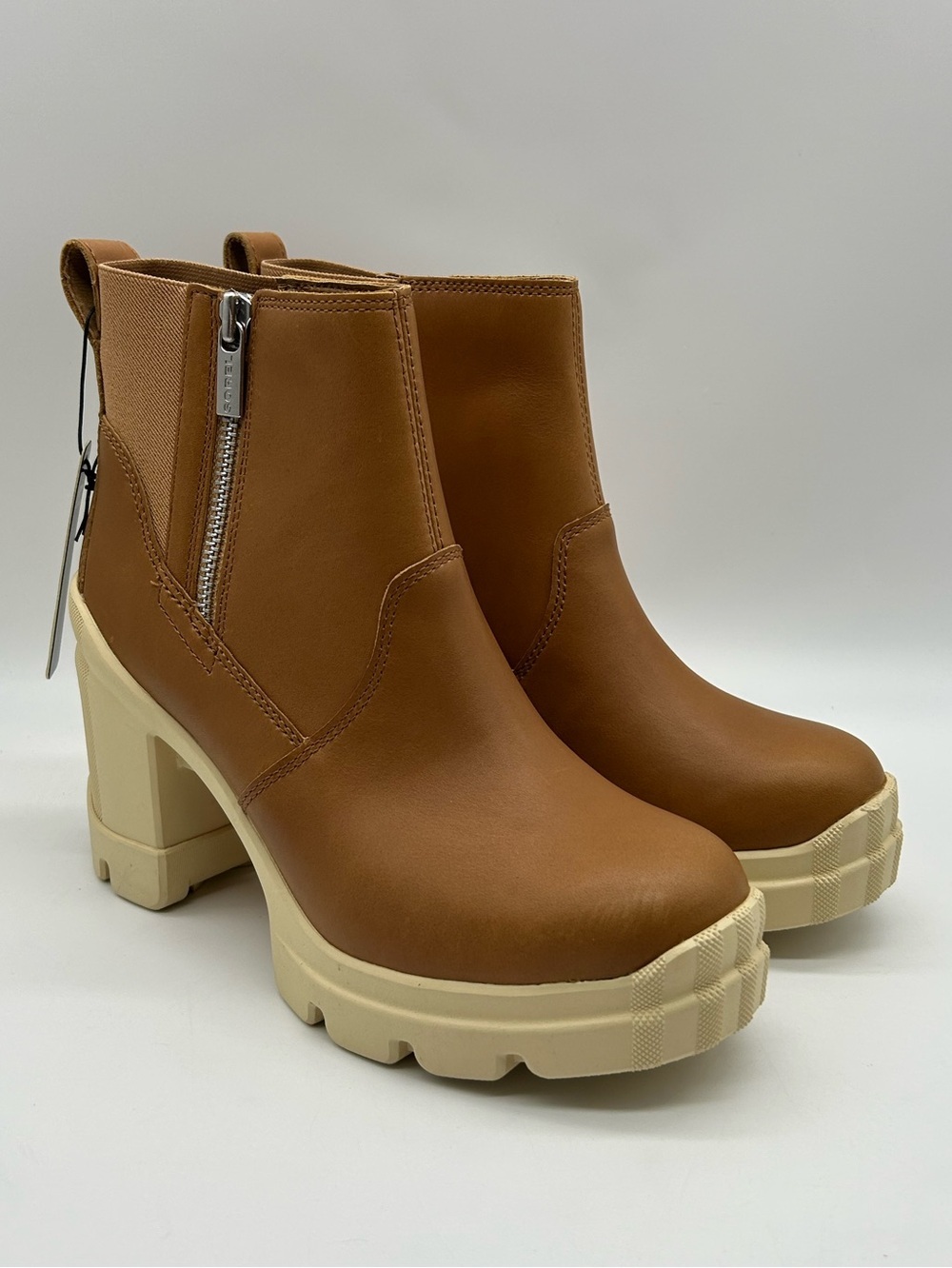 Sorel Caribou X Heel Chelsea Waterproof Ankle Boots Tawny Buff Size 11 NWB - Picture 4 of 13